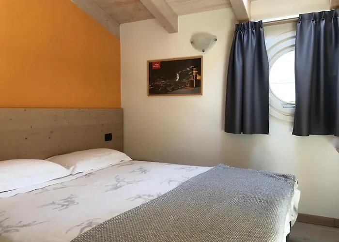 Гостьовий будинок Marzia Lounge Борміо