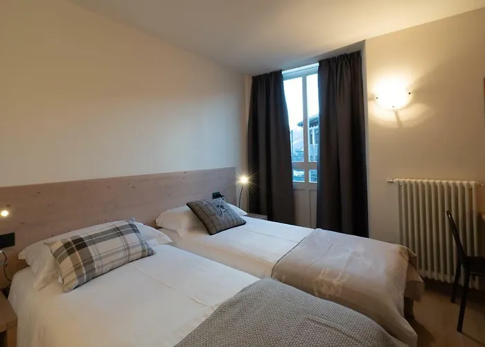 Marzia Lounge Гостьовий будинок Борміо