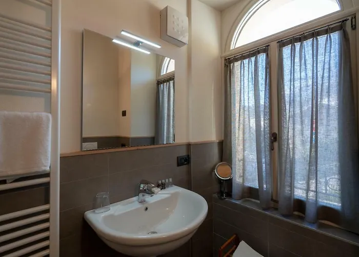 Marzia Lounge Гостьовий будинок