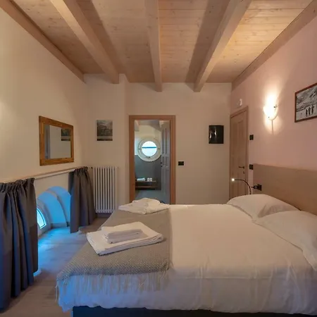 Marzia Lounge 게스트하우스